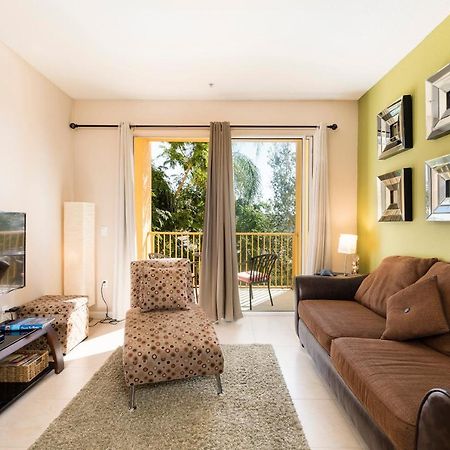 Spacious 2Br 2Ba With Balcony 5 Mins To Convention Center & Epic Universe Orlando Luaran gambar